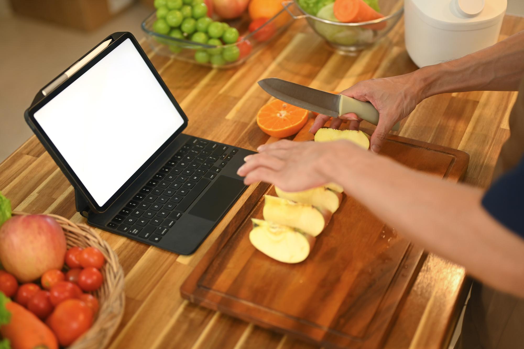 Close-up of a chopping technique